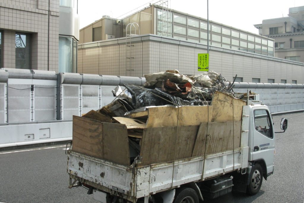 川西市でゴミ屋敷・不用品を片付けはハウスサポート関西にお任せ