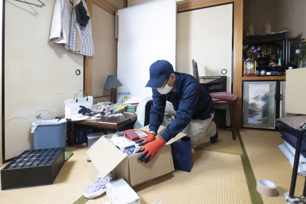 大阪市の業者にゴミ屋敷・汚部屋・不用品を片付けてもらう3つのメリット