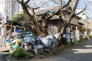 京都市でゴミ屋敷を片付ける方法・費用・手順・法令とは？のイメージ