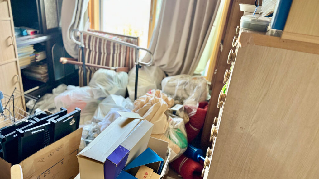 豊中市でのゴミ屋敷清掃、どこに頼めばいい?業者選びのポイントを解説